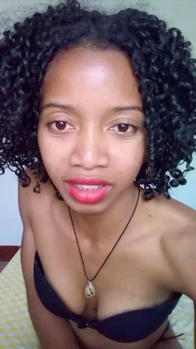 EmillieG live cam on Cam4