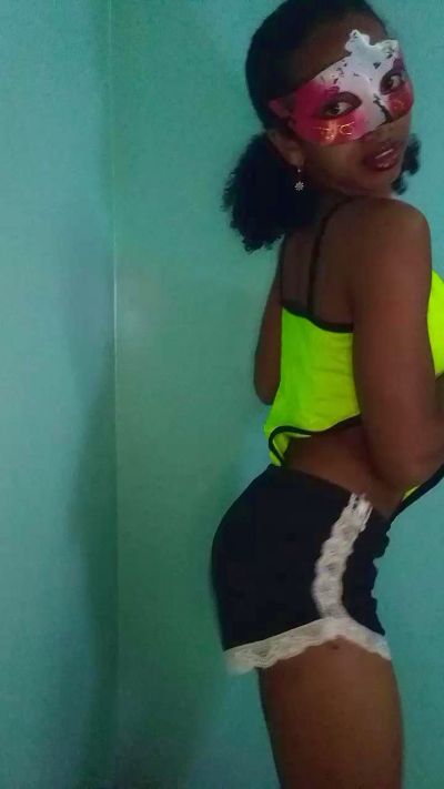 EmillieG live cam on Cam4