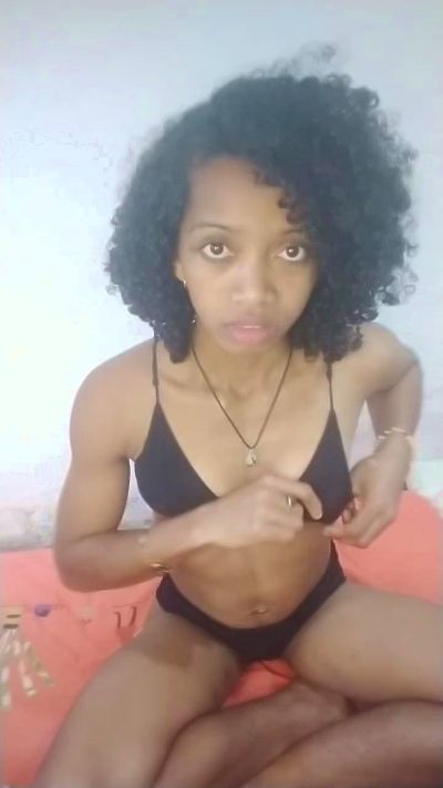 EmillieG live cam on Cam4