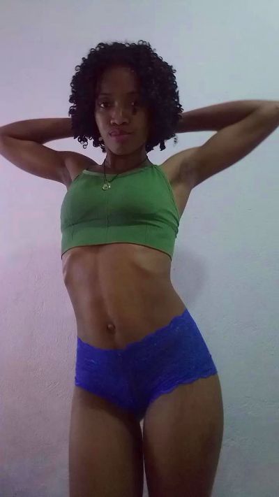 EmillieG live cam on Cam4