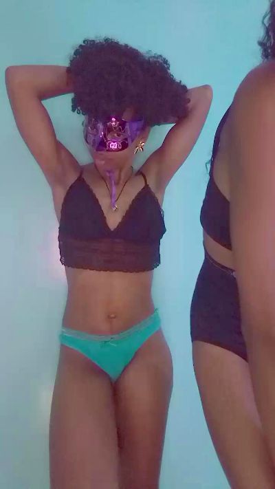 EmillieG live cam on Cam4