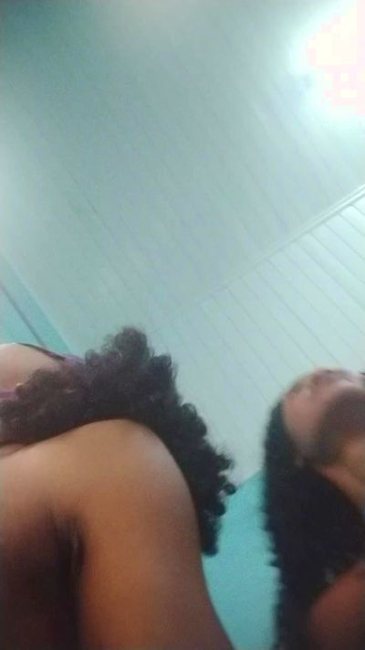 EmillieG live cam on Cam4