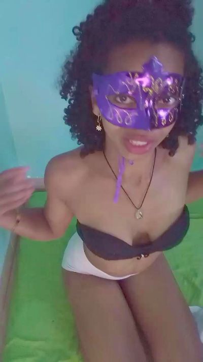 EmillieG live cam on Cam4