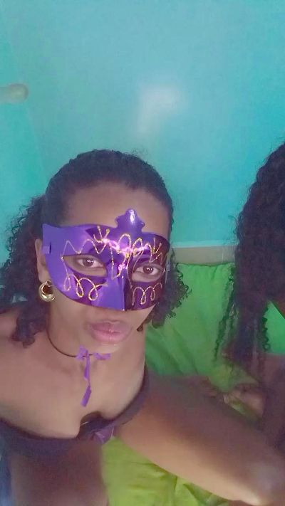 EmillieG live cam on Cam4