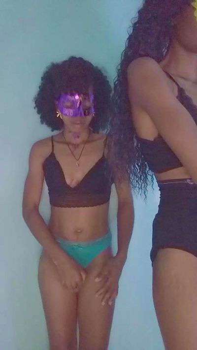 EmillieG live cam on Cam4