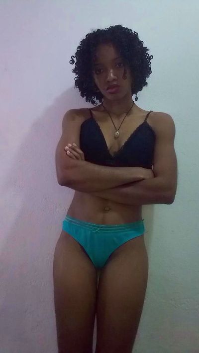 EmillieG live cam on Cam4