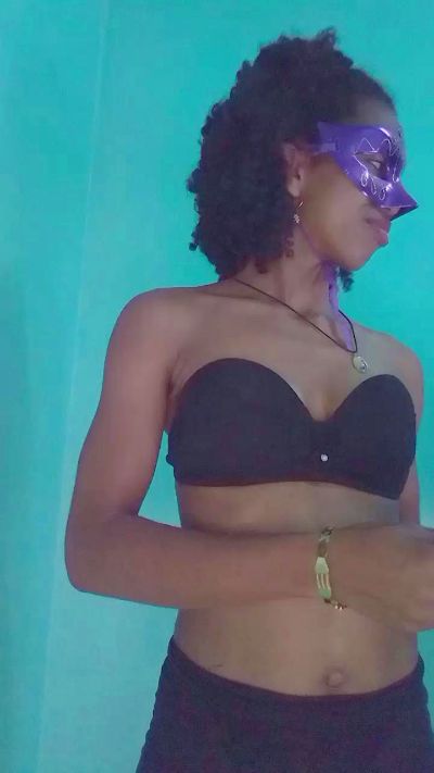 EmillieG live cam on Cam4