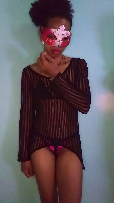 EmillieG live cam on Cam4