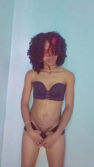 EmillieG live cam on Cam4