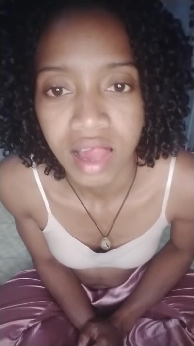 EmillieG live cam on Cam4