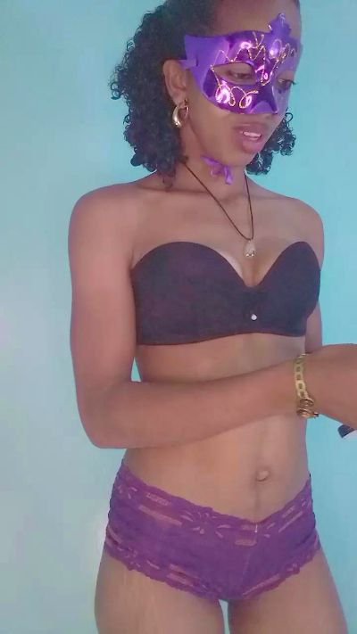 EmillieG live cam on Cam4