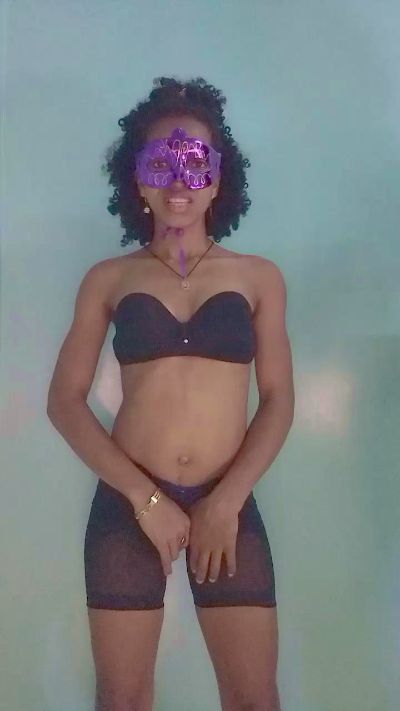 EmillieG live cam on Cam4