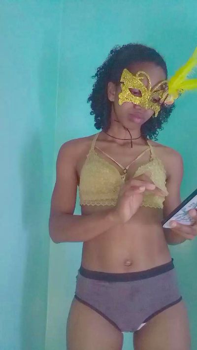EmillieG live cam on Cam4