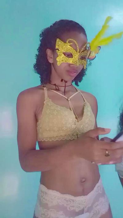 EmillieG live cam on Cam4