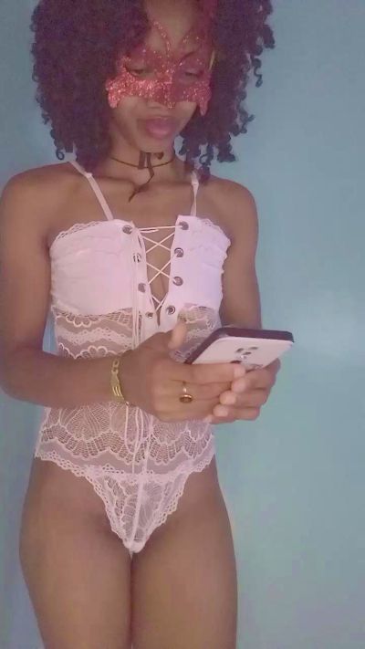 EmillieG live cam on Cam4