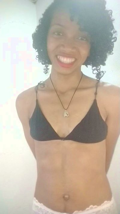 EmillieG live cam on Cam4