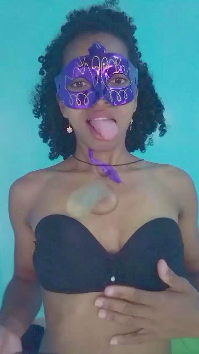 EmillieG live cam on Cam4