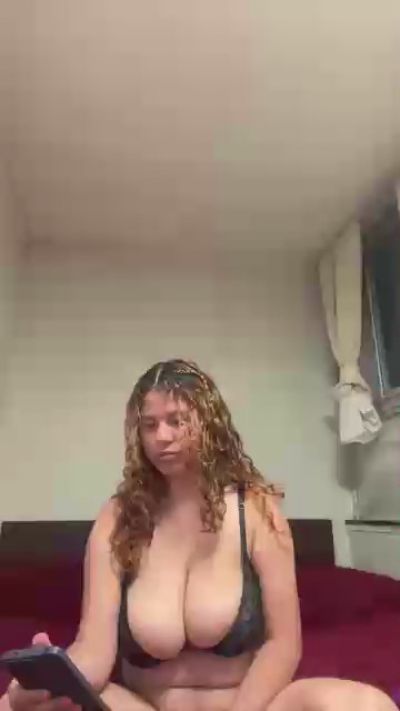 Emily2991 live cam on Cam4