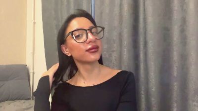 EmilyJuly live cam on Cam4