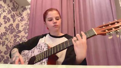 EmilyMedeiros live cam on Cam4