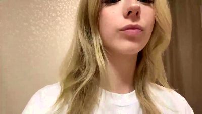 EmilyMint live cam on Cam4
