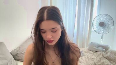 EmilySamford live cam on Cam4