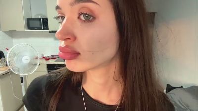 EmilySamford live cam on Cam4
