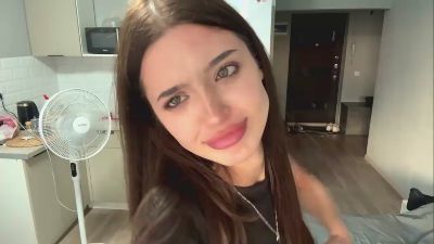 EmilySamford live cam on Cam4