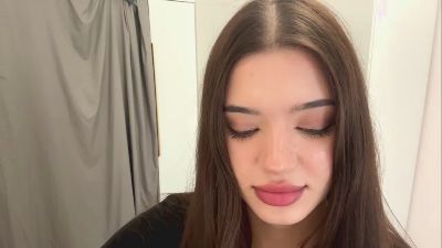 EmilySamford live cam on Cam4