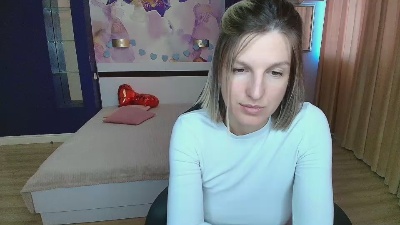 EmilyWalkeri live cam on Cam4