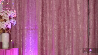 Emily_Hudsson live cam on Cam4