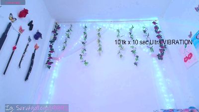 Emilymeow99 live cam on Cam4