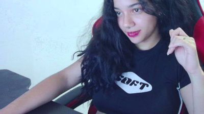 Emma969 live cam on Cam4