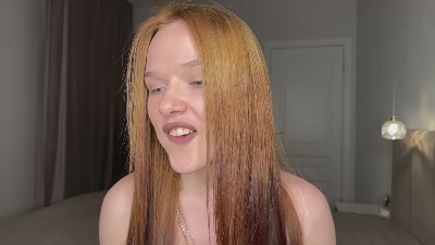 EmmaAnal live cam on Cam4