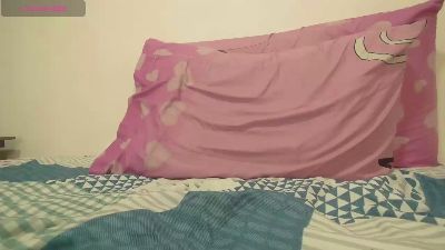 EmmaHerby live cam on Cam4