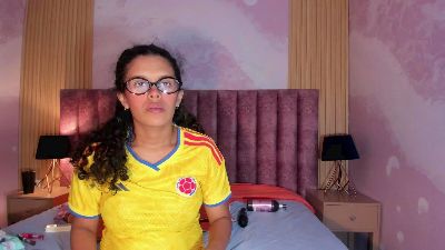 EmmaMuller_ live cam on Cam4