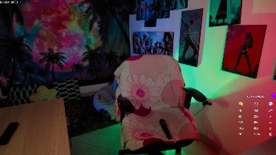 Emma_Luna059 live cam on Cam4