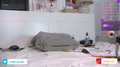 Emma_babe live cam on Cam4