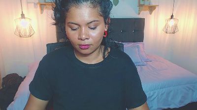 Profile and Statistics for Emma_hassani on Cam4