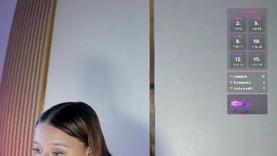 EmmiHops live cam on Cam4