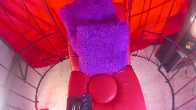 EmmiHops live cam on Cam4