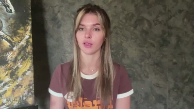 EmmieGutierez live cam on Cam4