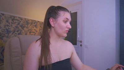 EmmyCharm live cam on Cam4