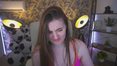 EmmyCharm live cam on Cam4