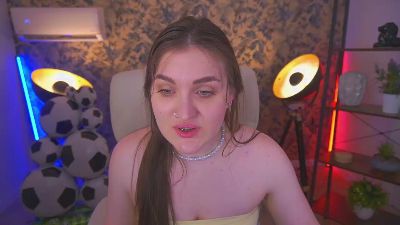 EmmyCharm live cam on Cam4