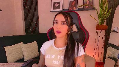 EmmyEvans live cam on Cam4