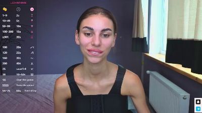 EmmyGreans live cam on Cam4