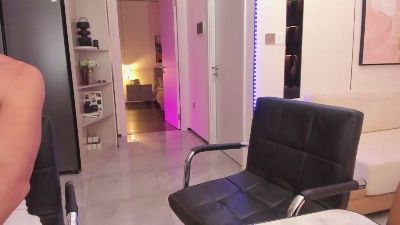 EmmyKrist live cam on Cam4