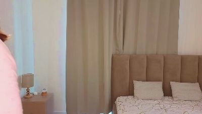 EmogeneKehoe live cam on Cam4