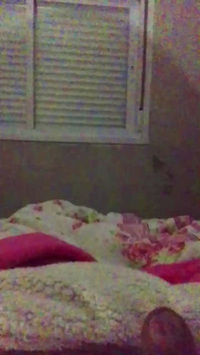 Emuller75 live cam on Cam4